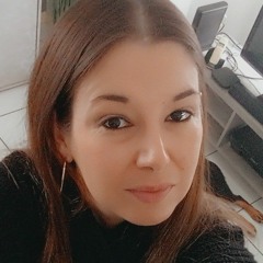 Elé