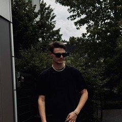 STOCKY