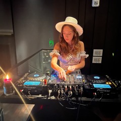 DJ Valérie