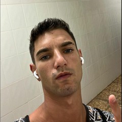 User 530889779