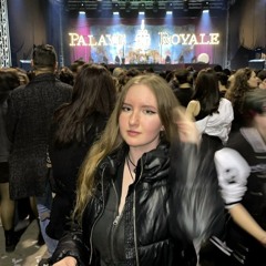 Ioana (^з^)-☆