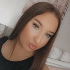 Molly Humes