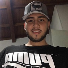 Julián Cuasquer Velásquez