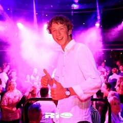 DJ STONEHILL