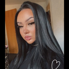 Lauren Mia
