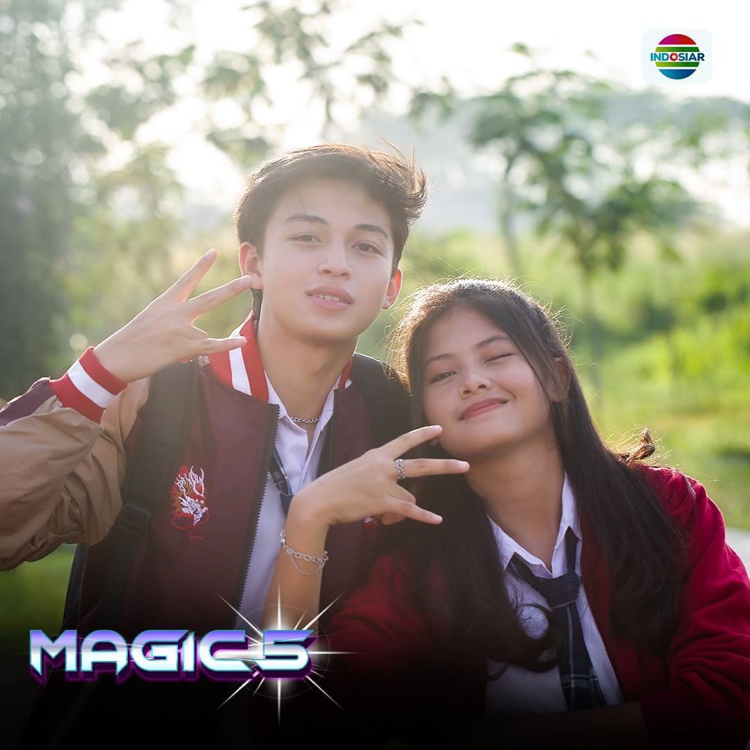 MAGIC FIVE