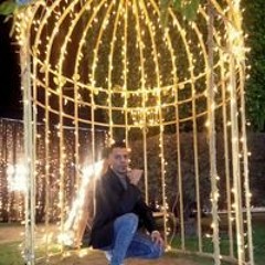 مصطفى ربيع