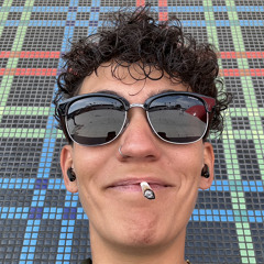 nadé