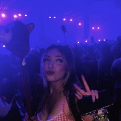 Lovelylelaa
