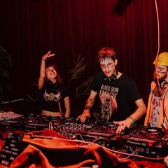 Locked up- Noavation