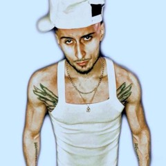Mic Villain