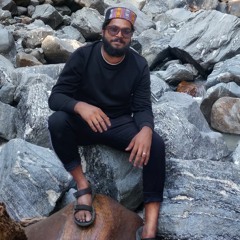 Shad Thoshi