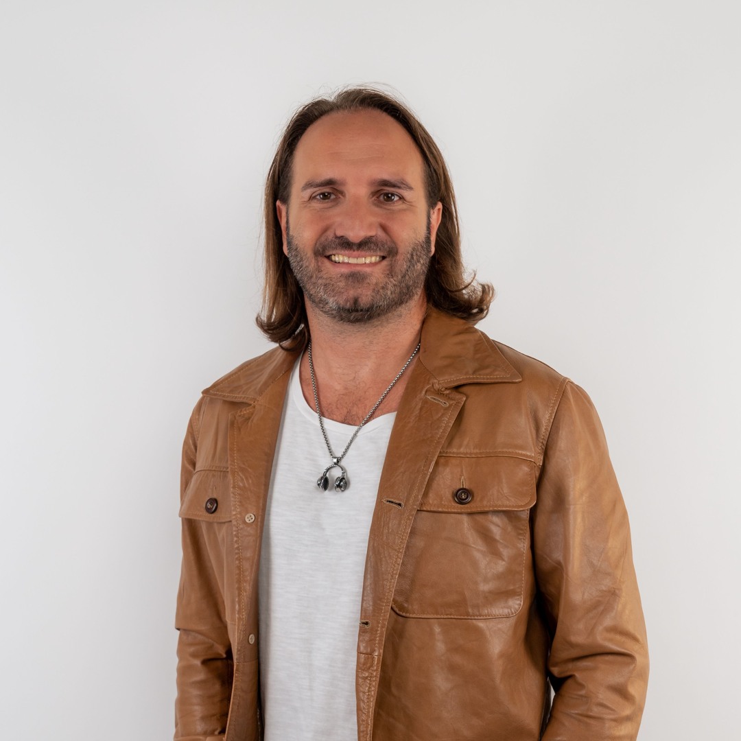 Stream Nico Heinz music | Listen to songs, albums, playlists for