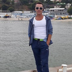 Миша Гвоздянский