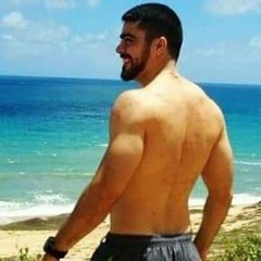 Maximillian Simões