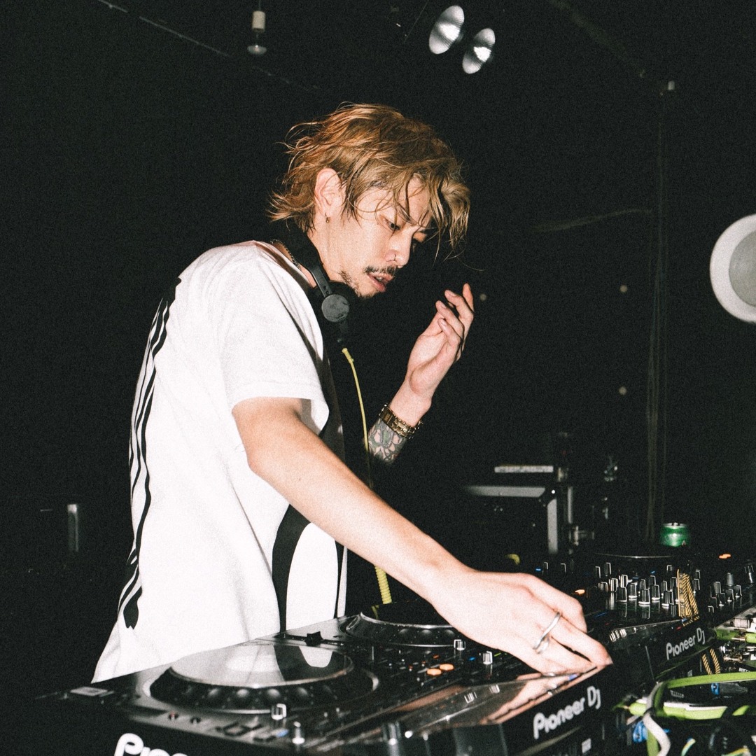 Ryota ryota_32_ for @mr.mimi33_jp #RYOTA #OfficeBriller #Model