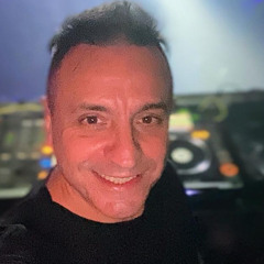 DJ Alessandro Kalero