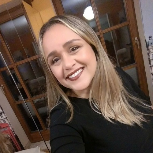 Camilla Moreira Rodrigues’s avatar