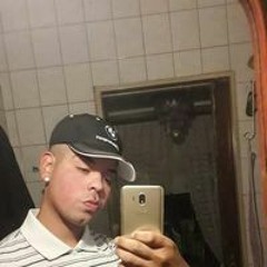 Leo Chavez