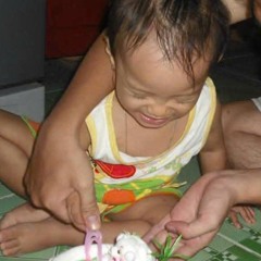 người đẹp 1 mí