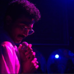 تحرمني منك ليه؟