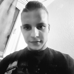 Voll_vorn_Latz