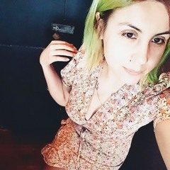 im Wich Stephanie🎃