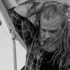 Singer-Songwriter Mat D