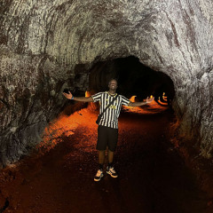 Kwame Ǝaton