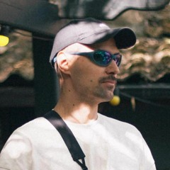 Maxwhyam
