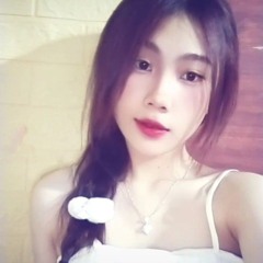 nguyệt cua