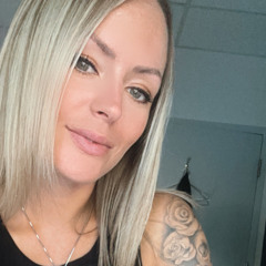 Natacha Legault