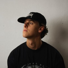 chase.