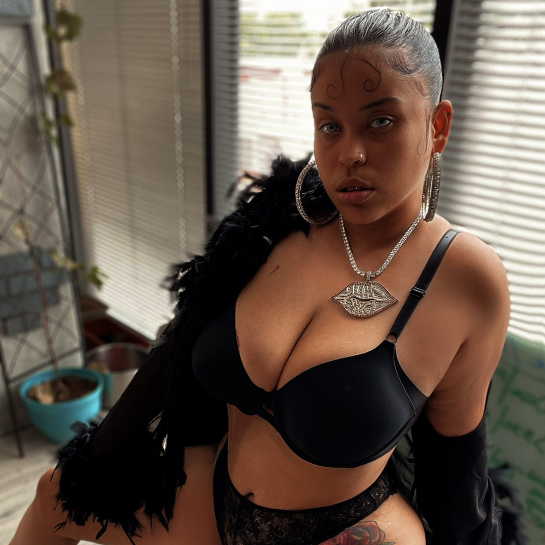 Stream LADY VIXXEN music | Listen to songs, albums, playlists for