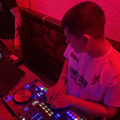 dj muñeco