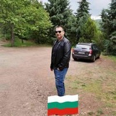 Петър Василев
