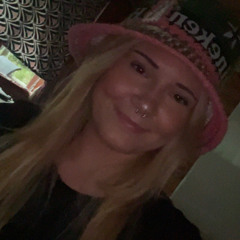 🎀 𝔐𝔢𝔨𝔨𝔦𝔰𝔥🎀