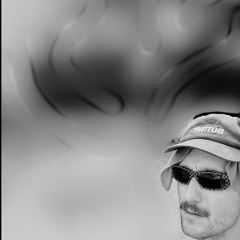 MUSSTASH