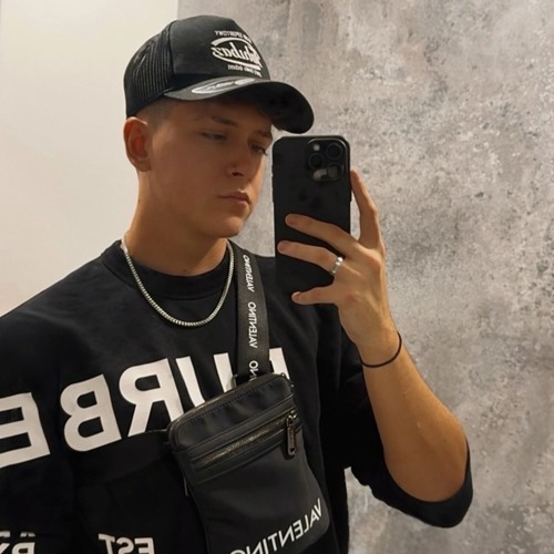 Max Dean x Luke Dean x Nafe Smallz - Does She Want Me (Unreleased)