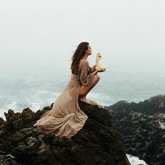 What (Olina Sanders)