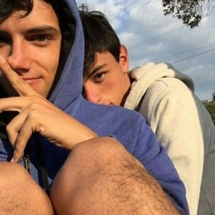 <3