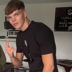 Aston Fielding