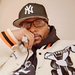 Johnny Large (LG)