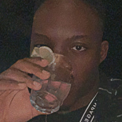WezziiCutin Edge