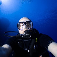 Fishtankdiver