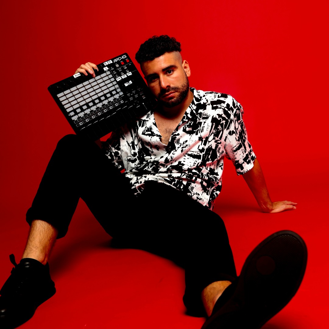 Stream VKZ music | Listen to songs, albums, playlists for free on