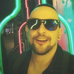 Mauro Morales