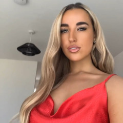 Leah Bogan x