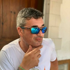 Rubén León