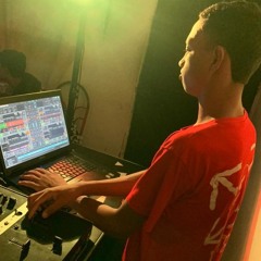 Dj Yesleiker SG